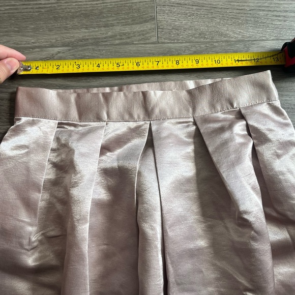 NWT Forever 21 Pleated Contemporary Sateen Champagne Pink Skirt - Picture 6 of 8